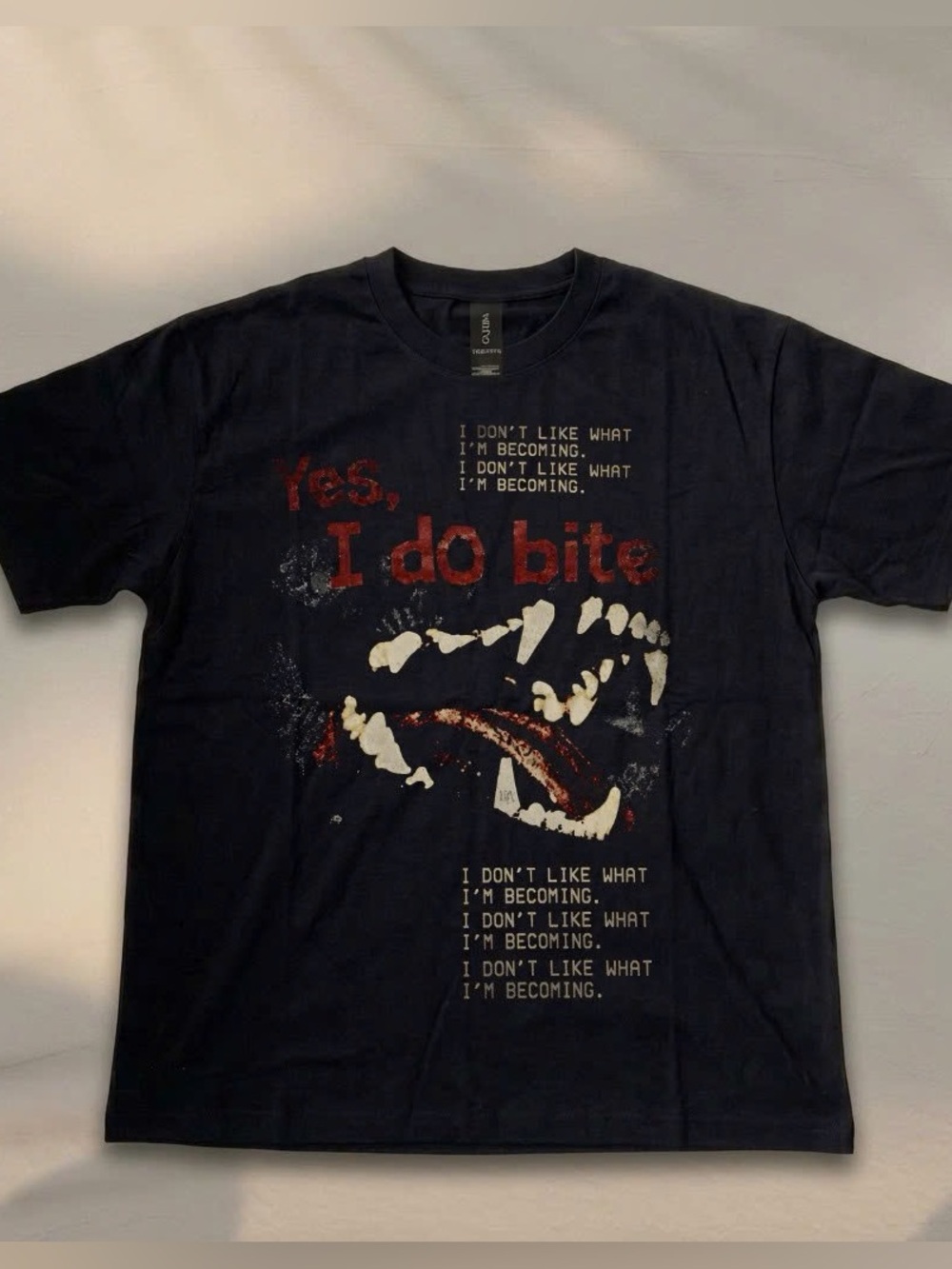 Gildan Black 'Yes, I Do Bite' Reptile Graphic Tee with Red and White Accents